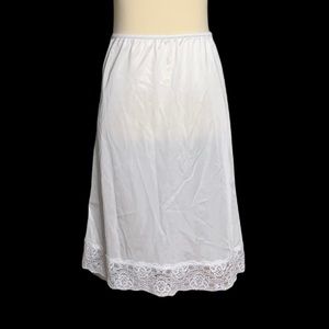 Vintage white slip skirt, M